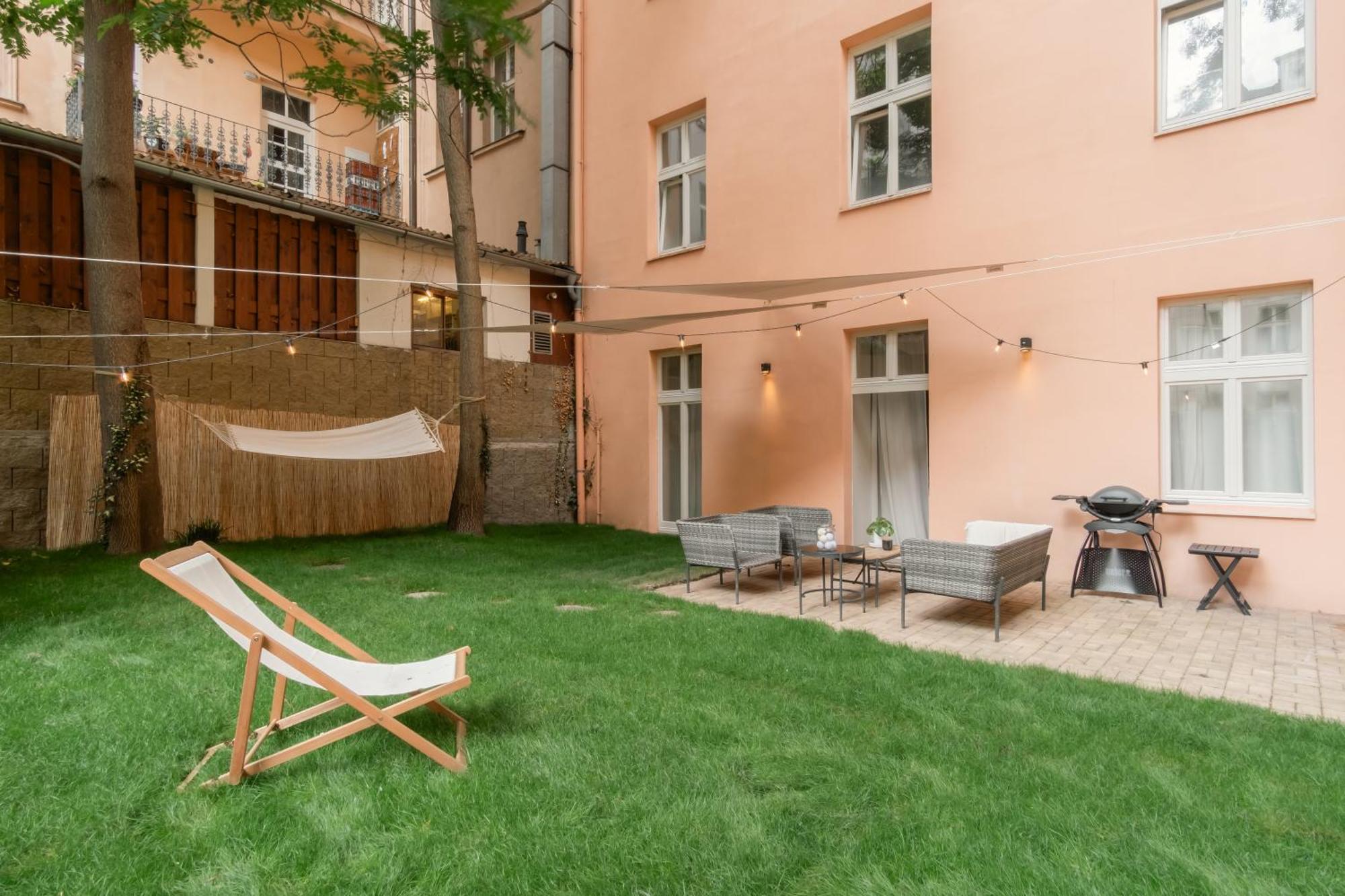 Mizu House By Prague Days Apartment ภายนอก รูปภาพ